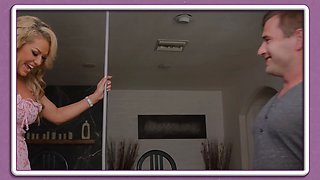 Curvy blondie cougar taylor vixxen gets drilled doggystyle by suspended hairy man Nathan Bronson