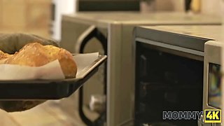 Mommy4k. french fried fred