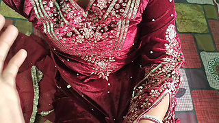 Desi Indian suhagraat sex video MMS, Beautiful indian bride first night Sex hindi Xxxx