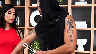 Analia Lipha A Pregnant Chick Got A Cleansing From A Shaman