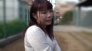 01A0923-Nasty beauty MILF takes her virginity