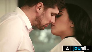 JOYMII - Ginebra Bellucci Squirts Gets Fingered Hard During Intense Romantic Fuck On Kitchen Counter