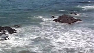 Ebony Big one-eyed snake spurts semen over her face