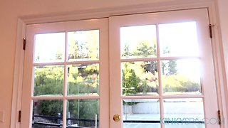 Posh bimbo mind-blowing adult video