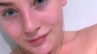 Leann amateur beautiful brunette with big boobs