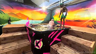 Amazing amateur blonde enjoying a doggystyle