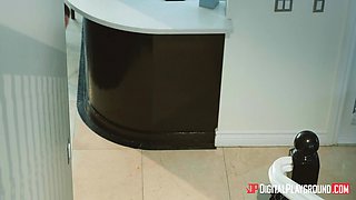 Perverted harlot Britney Amber porn movie