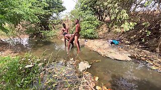 Curvaceous Dark-skinned skinned Ebony Prepared to be devored at the Fountain