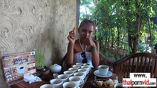 Amateurs Thai teenage masturbating in a pool