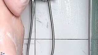 Big boobs webcam slut toys her asshole