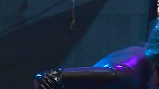 It's Catwoman's Time to Get Some Dick