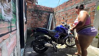 Lexly_16 Neighbor Fucks Me Hard After Washing Bike - Cum In Mouth & Rough Sex