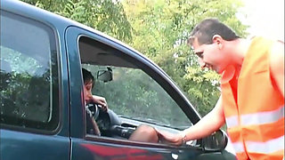 Her Boyfriend Knows She Gets Her Ass Dropped by the Anas Worker