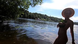 Exhibitionist Blonde Walks on Moscow River Nudist Beach