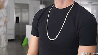 Bryson Belair And Seth Santoro In Seduce Yourself With A Service