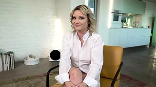 Close up MiLF getting it in the ass