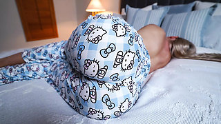 Step Mom Wakes up to Hard Cock of Step Son He helps MILF to cum quick