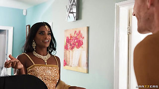 Wet Hot Indian Wedding: Part 2 Suraya Ndia Brazzers