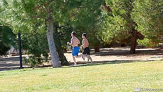 Alex Gray And Nate Stetson In Jiggly Joy In The Shower