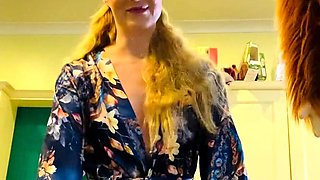 Blonde emo amateur solo masturbation