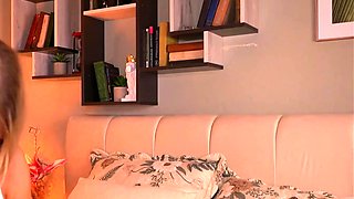 Pissing masturbating babe solo toy play