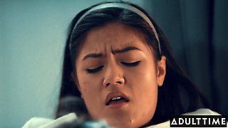 Alina Lopez Begs for Kendra Spade's Pure Pussy