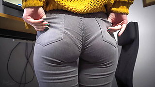 Hot Secretary In Tight Jeans Teases Butt With Visible Panty Line