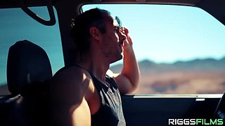 Public Creampie for Fitness Model Fit Kitty