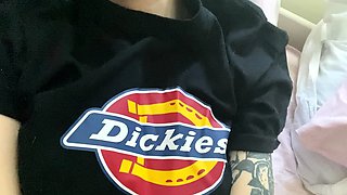 Pulled amateurs close up car sex