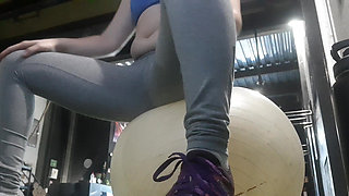 Horny Girl Squirt Naked at the Gym