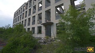 Hunt4k. crazy russian hooker doesn\u2019t care about her boyfriend and fucked a stranger in public