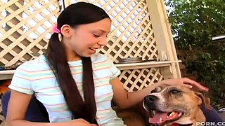 Homemade amateur blonde teen blowjob and cumshot