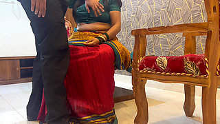 Desi Indian Saree wali didi fucked by her Besharam younger step brother in doggy style with clear hindi conversation