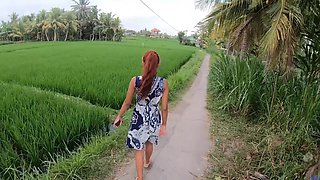 Thai beauty delivers sensual oral in a steamy alfresco encounter