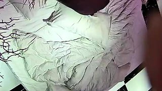 Amateur wanking in lingerie