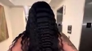 Kendoll Booty Shake In The Hotel