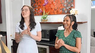 Alex Jones and Ny Ny Lew fucking with lots of power