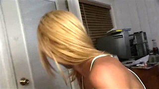 Erotic Planet - pussy licking smut