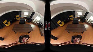 Penelope Cru Secretary