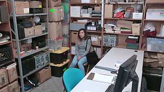 Aubree Ice's tight bod and tiny tats get Tommy Gunn raring to go in an intense office tryst