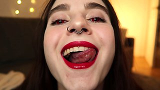 Pale amateur teen brunette Lynn Love