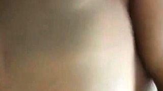 Deutsche Amateurin Lees Orgasmusgesicht