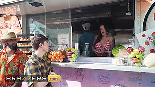 BRAZZERS - Anna Chambers Gets Naughty Behind The Counter And Fucks James Angel In The Food Truck