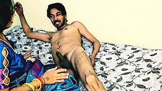 Invited to my sexy village gf at her house, my gf made me very hot, she had audio sex with a lot of heat.