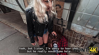 HUNT4K. Is She Doing It for Him or for Her Pleasure?