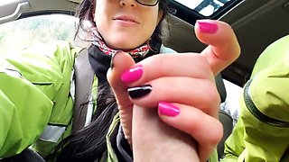 Road Head Creamy Mouthpie Swallow After a Cum Spill