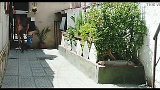 Naked Girl Fucks a Stranger Outside in Public - Amateur Sex