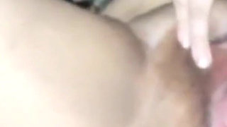 WildEnglishBBW rubbing my clit spreading my pink pussy