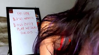 Shaved Asian milf squirting while masturbate on webcam