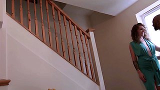 Bikini babe banged hardcore on a boat